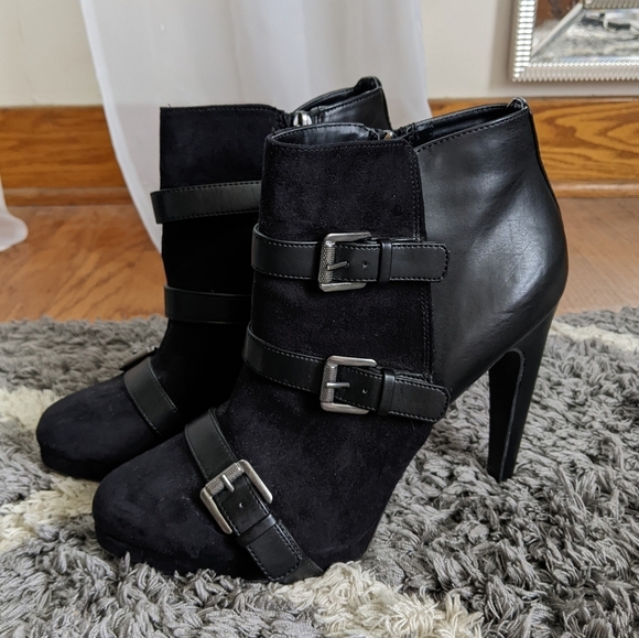 Sam & Libby Ankle Boot Women's 10 Black Faux Suede Buckle Stiletto Heel - Picture 2 of 8